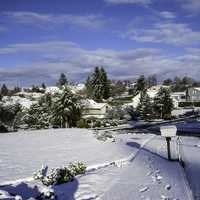Snow covering a neighborhood in Salem, Oregon