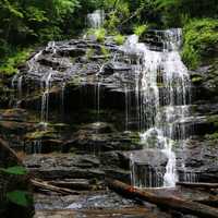 Waterfalls and Nature in South Carolina