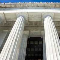 Columns of the Lincoln Memorial