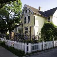 Artsy House on the corner at Cedarburg