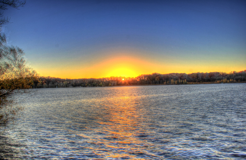 Sunset over the lake at Kettle Moraine North, Wisconsin image Free