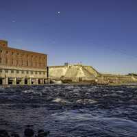 Full View of the Dam with the water of the River