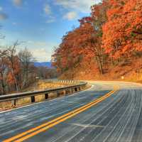 Roadway into the park at Wildcat Mountain State Park, Wisconsin