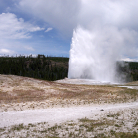 Old Faithful Geyser in Yellowstone National Park, Wyoming